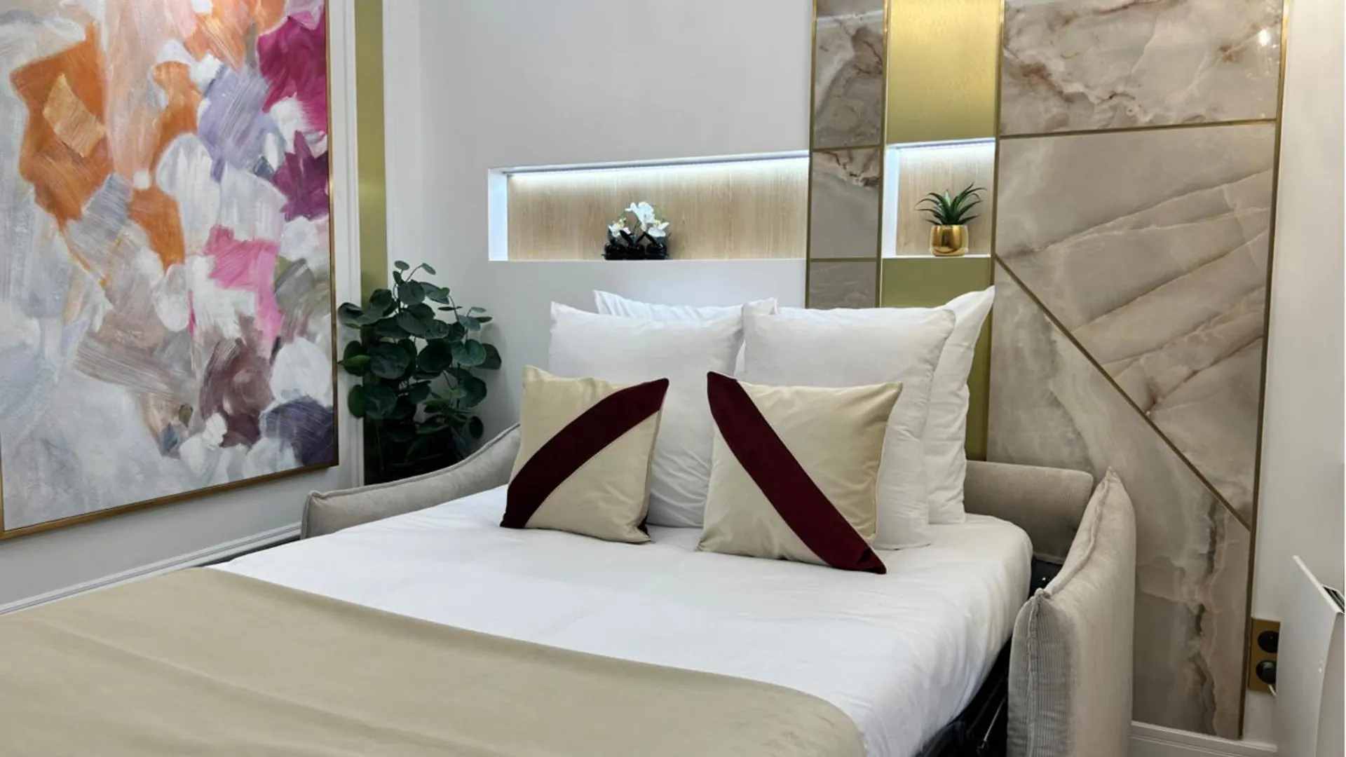 Apartment Merveil - Luxury Suite - Marais - Charlot Paris