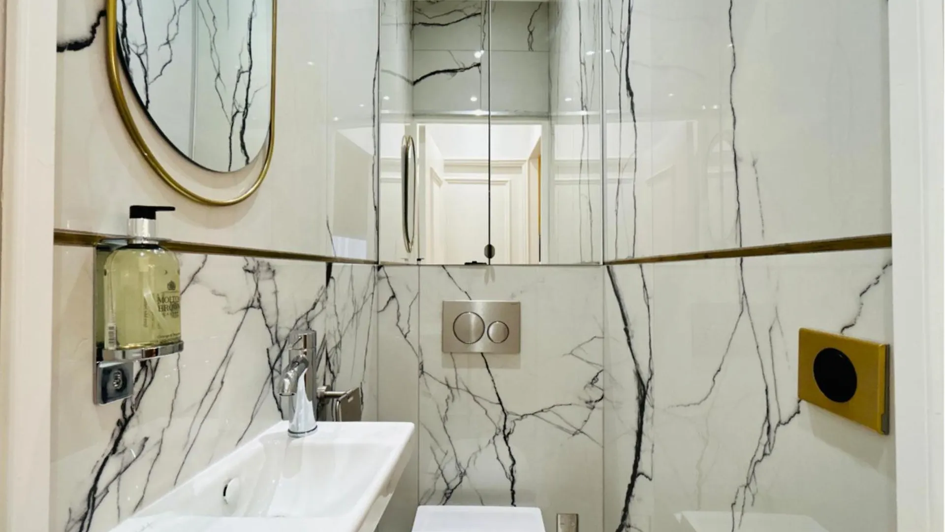 Merveil - Luxury Suite - Marais - Charlot Paris