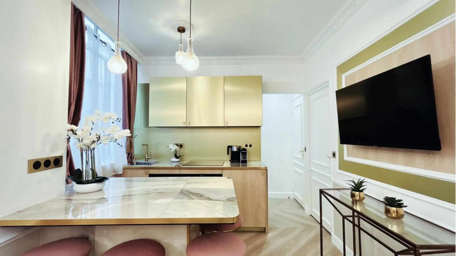 Merveil - Luxury Suite - Marais - Charlot Paris 0*,  France